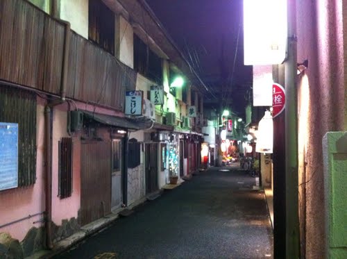 �����̊Ԃ̉B���B��